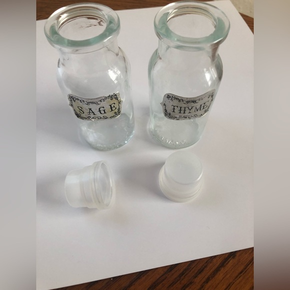 Vintage spice jars - Picture 3 of 3